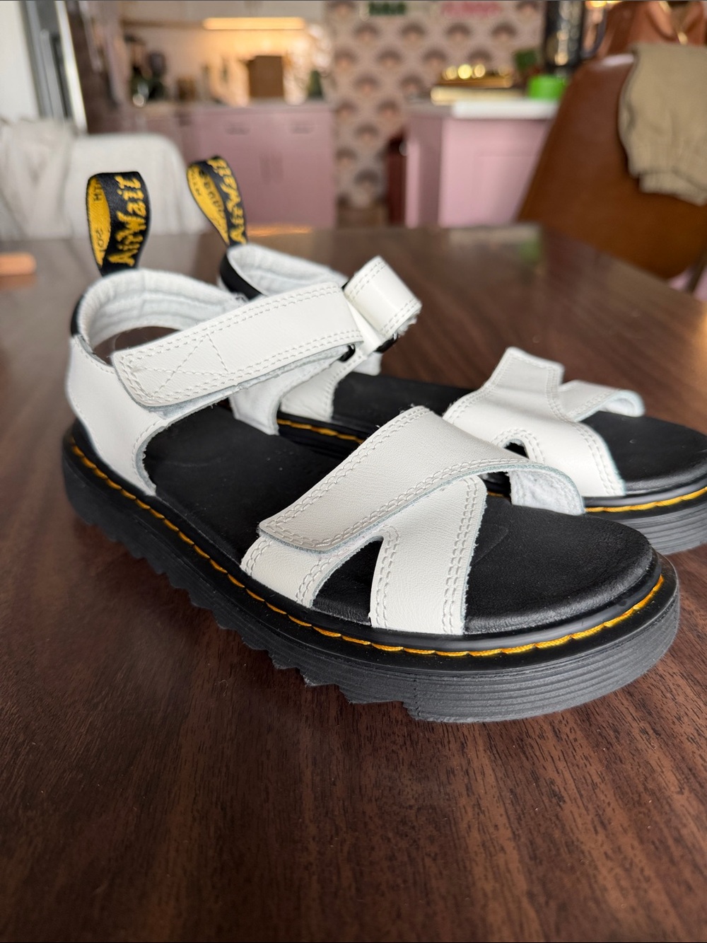 Dr. Martens JUNIOR VOSSIE LEATHER SANDALS